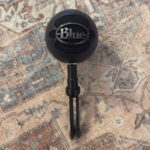 Blue Microphone Snowball iCE USB Microphone